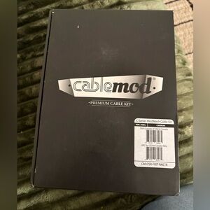 CableMod C-Series MidMesh Cable Kit AXi/HXi/RM (Carbon) CM-CSI-FKIT-NKC-R
